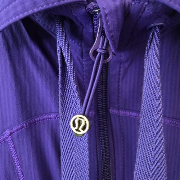 Lululemon Transition Jacket Size 6 NWOT - Picture 6 of 6